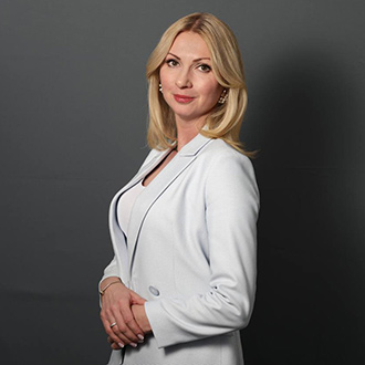 Юля Артюхина