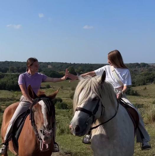 История дружбы Ларисы и Вари из Калининграда